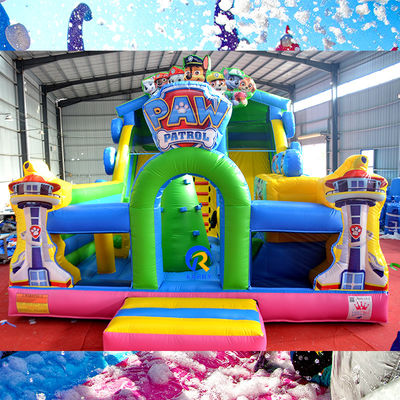 Volwassenenfeestjes Grote PVC-pootpatrouille opblaasbare springkasteel glijbaan met obstakel