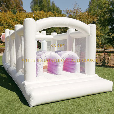 Kinderfeest opblaasbare hindernisbaan met baby uitsmijter in levendige kleuren