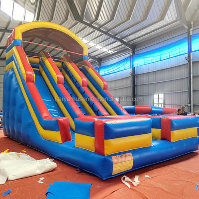 Opblaasbare spelletjes voor kinderen Verhuur voor commerciële feesten PVC-opblaasbare waterglijbaan met dubbele baan