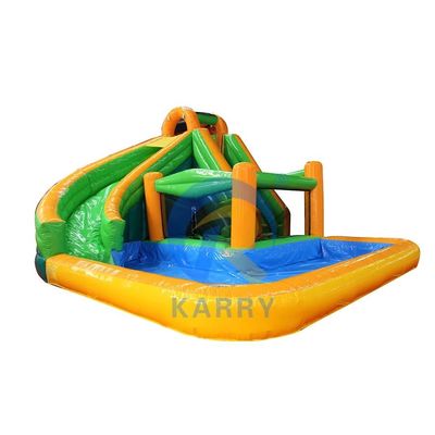 PVC-materiaal Kinderspeletje Buiten Kleine opblaasbare waterpark Spellen met en 5-10 passagiers