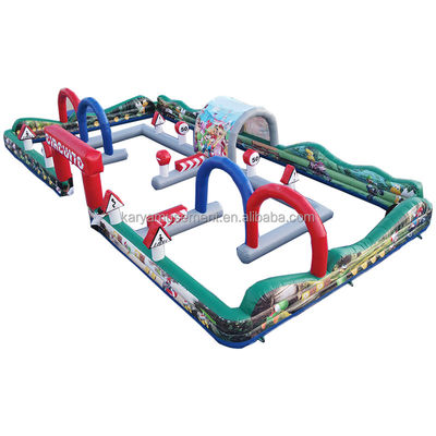 Kinders favoriete commerciële maat grote opblaasbare go kart baan voor sportspellen voor kinderen