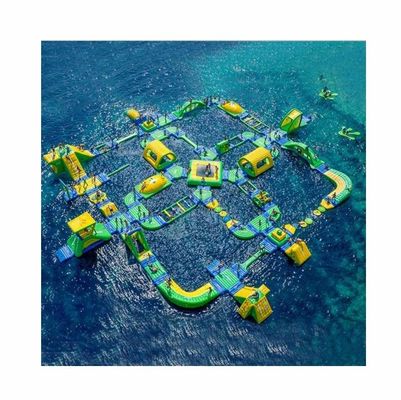Commercieel waterpark Drijvende apparatuur Opblaasbaar waterpark met digitaal drukwerk