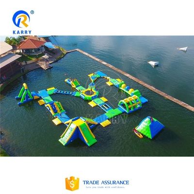 Commercieel waterpark Drijvende apparatuur Opblaasbaar waterpark met digitaal drukwerk