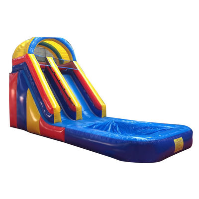 EN14960 Gecertificeerde populaire opblaasbare waterglijcombo met dipcurve en wildsplash