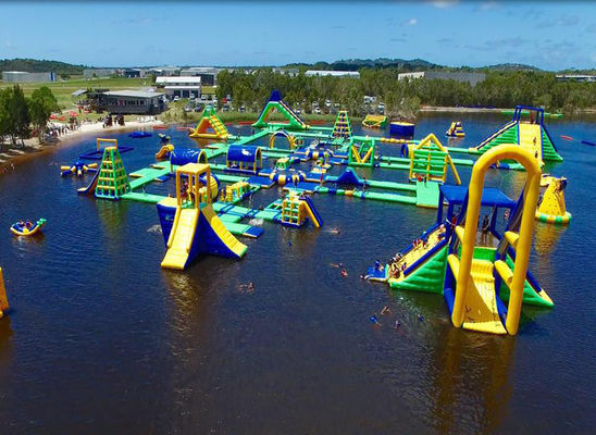 Vermaak opblaasbaar waterpark met blazer en reparatie kit Maximum capaciteit 100-500kg