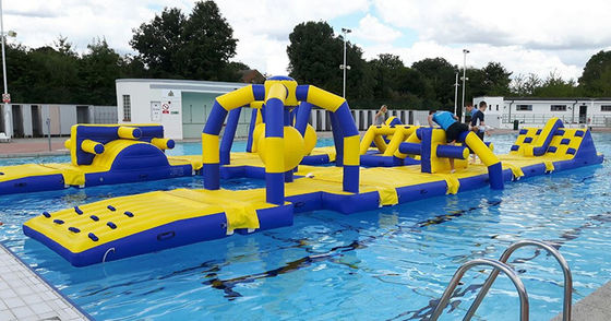 Buitenopblaasbaar waterpark zeer groot waterplezierpark voor volwassenen en kinderen
