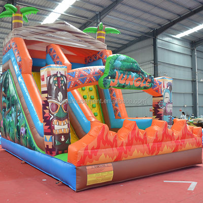 0.55mm PVC Tarpaulin Oorspronkelijke DJUNGEL waterglijbaan met rotsklimmuur en springglijbaan