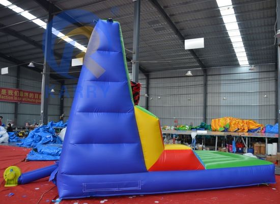5-10 passagiers toegestaan opblaasbare PVC klimmuur voor outdoor interactieve games