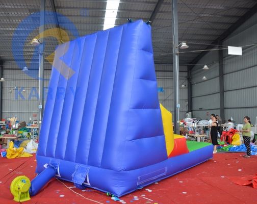 5-10 passagiers toegestaan opblaasbare PVC klimmuur voor outdoor interactieve games