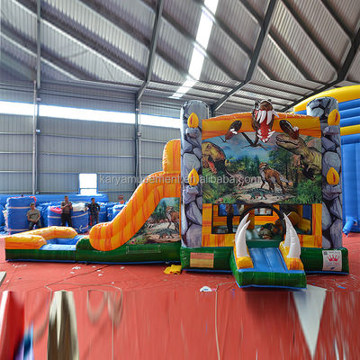 Kenmerken PORTABLE opblaasbare Jungle Dino Bouncer House met glijbaan en unisex ontwerp