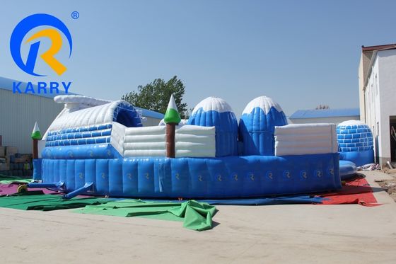 Geniet van waterplezier binnen met 5-10 passagiers opblaasbare waterslide en groot rond zwembad