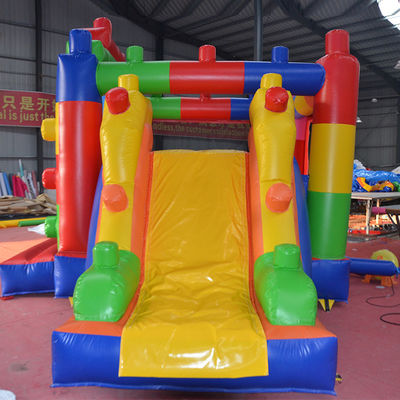 Goedkope opblaasbare kasteelslide combinatie met trendy bouwblokontwerp
