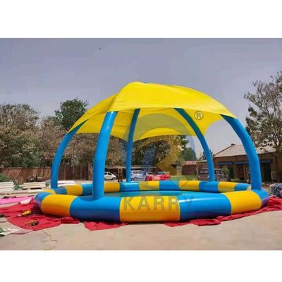 Kinderen en volwassenen opblaasbaar tentwaterbad met zonnebedekking gemaakt van PVC materiaal