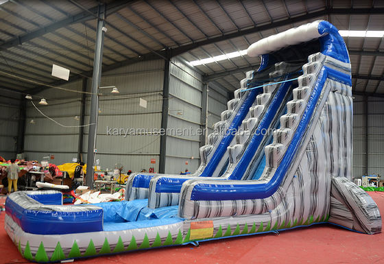 Hoogwaardige 29ft commerciële achtertuin Grijze Marmeren opblaasbare waterslide met zwembad