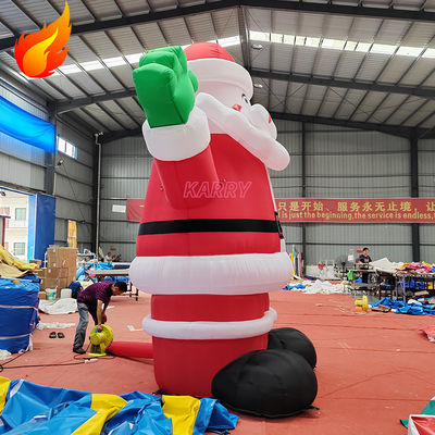Warm kerstfeest 4 meter hoge gigantische opblaasbare kerstman met draagbare functies
