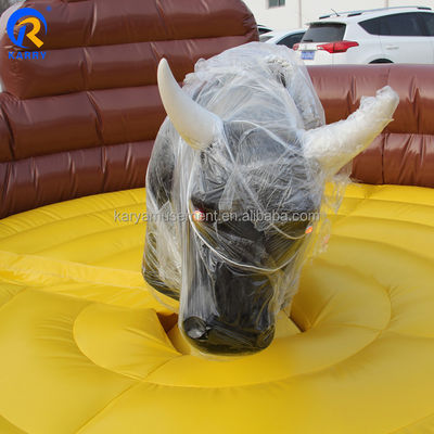 Verhuur en verkoop PORTABLE opblaasbare mechanische rodeo stierenrij spel met hete functies