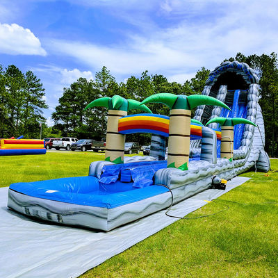 Zee/lucht/express scheepvaart opblaasbaar waterpark met kinderen zwembad en glijbaan