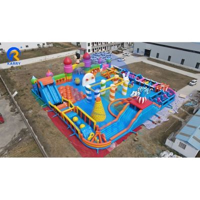 Buitenopblaasbaar pretpark voor kinderen