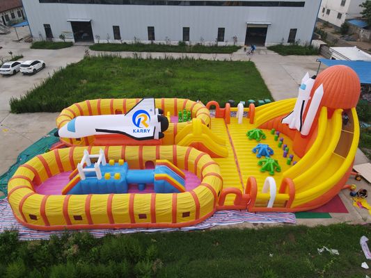 Summer Water Park Fun Unisex Grote opblaasbare ijsbeer speeltuin voor buitenspellen