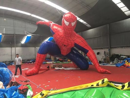 Opblaasbaar Spiderman-model met aangepaste grootte en dubbele-drievoudige hechtingen