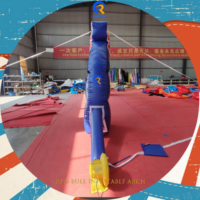 Geslachtsneutrale opblaasbare boog Red Bull reclame met PVC-opblaasbare materialen