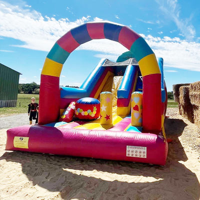 Party Rentals Candy House Theme opblaasbare droge glijbaan met CE/EN71/EN14960-certificering