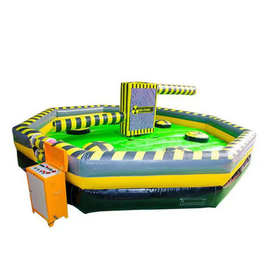 Features PORTABLE Meltdown opblaasbare uitdaging Sport spel voor volwassenen PVC springen Plezier
