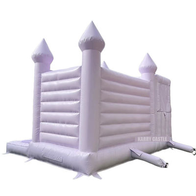 Commerciële kwaliteit PVC opblaasbaar decoratief kasteel met balput en glijbaan