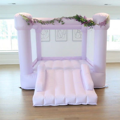Kinderen Roze trampoline en prinses opblaasbaar kasteel uitsmijter huis met witte mesh