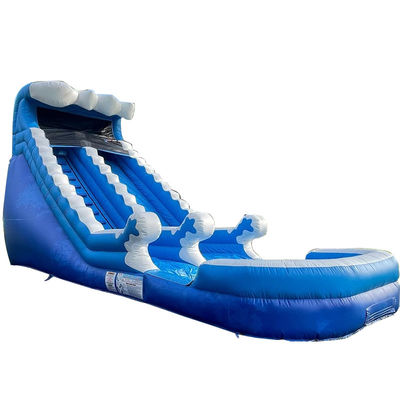Gepersonaliseerd logo Zomer opblaasbaar waterpark met blauwe golven waterslide