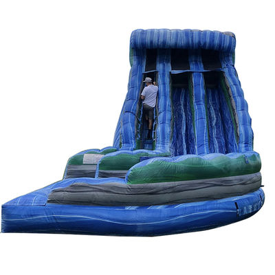 Buitenwaterpark Groot golfvormig opblaasbaar droog glijbaan met dubbele glijbanen in blauw PVC