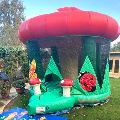 Kleine commerciële PVC champignon huis kasteel opblaasbare springhuis voor 14 jaar op