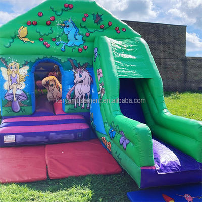 Ervaar de spanning Commercieel opblaasbaar kasteel met waterslider voor familiefeest