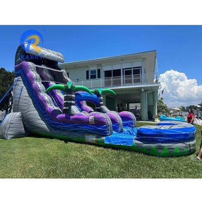 Op maat gemaakte opblaasbare pvc-kasteel springhuis met waterglijbaan en reparatie-accessoire