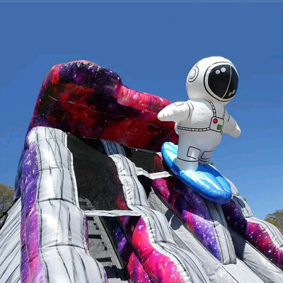 Verken de planeet opblaasbaar speelgoed astronaut opblaasbare waterslippen met zwembad
