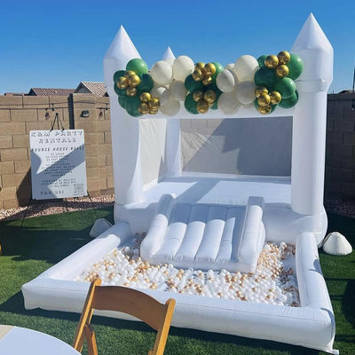 Gepersonaliseerd Kleuterbed Wit Kasteel Bouncy Pastel Opblaasbaar Springkasteel met Blower
