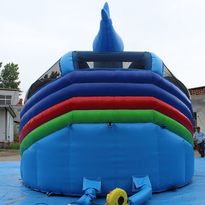 Gepersonaliseerde kleur Populaire kleine haai opblaasbare waterslide met zwembad