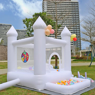 Blower inbegrepen Baby Wit Decoratief PVC opblaasbaar springhuis voor familiefeest