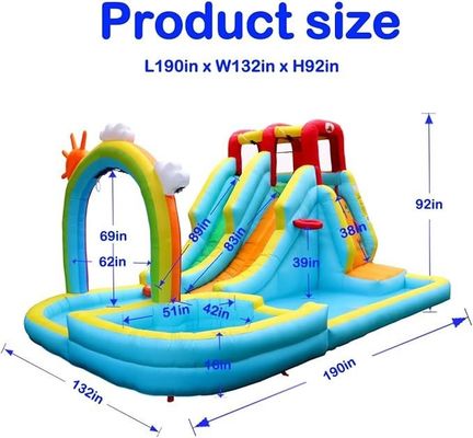Regenboog water gordijn en rotsklimmen opblaasbaar water dubbele glijbanen park spel voor kinderen