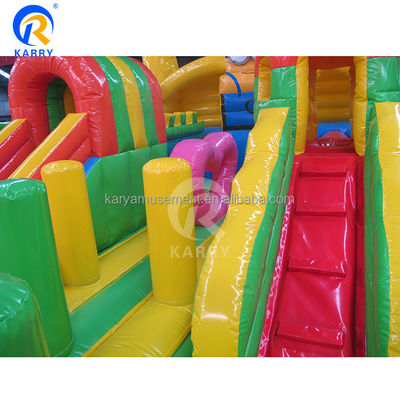 Luchtblazer Accessoires opblaasbare minions Fun City Bouncy Castle voor speeltijd van kinderen