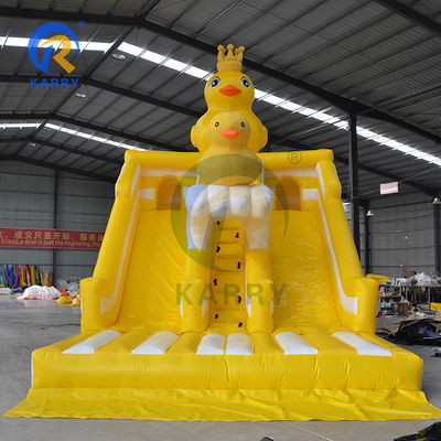 Unisex kleintje gele eend thema spring kasteel dubbele glijbanen voor kinderpark