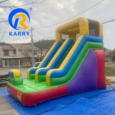 Kleine glijbaan voor kinderen Rood en groen Buitenopblaasbaar Waterpark Bouncy Castle Games