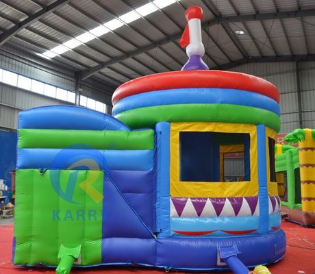 Draagbaar cilindrisch PVC springkasteel met zijglijbaan en opblaasbare koepel De ultieme feestbeleving