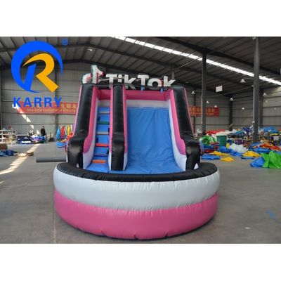 Maximale capaciteit 100-500 kg Commerciële evenementen Promotie opblaasbare waterslide met zwembad