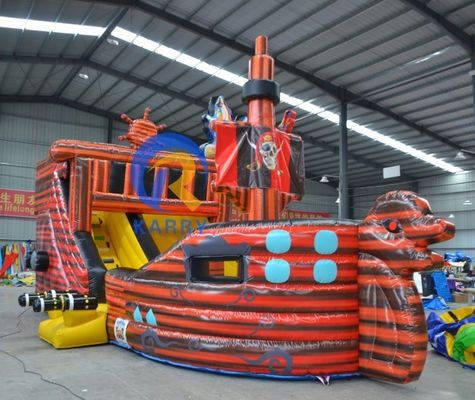 Gemakkelijk op te zetten piratenschip opblaasbaar springhuis voor buitenspel van kinderen