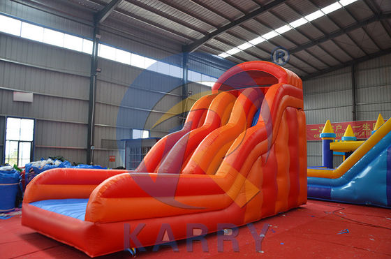 Commerciële PVC Rood Waterglijbaan voor volwassenen opblaasbare droogglijbaan voor feestverhuur