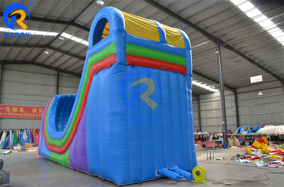 10*3.5*6m Performance-Driven PVC opblaasbare roterende waterslide voor zomerfeestverhuur
