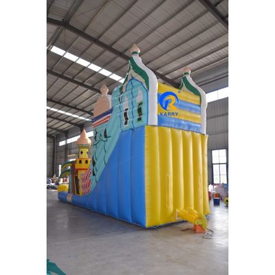Commerciële opblaasbare waterglijbaan Grote grootte 5-10 passagiers Palmboomglijbaan met zwembad