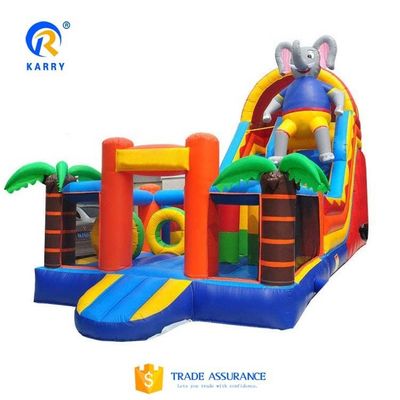 Opgestapelde opblaasbare olifantenbouncer glijbaan obstakelbaan combo perfect voor evenementen