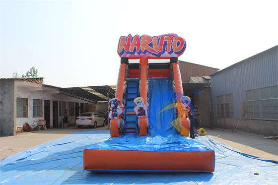 Commerciële PVC opblaasbare apparatuur Warmbloedige anime personages Waterslide met zwembad